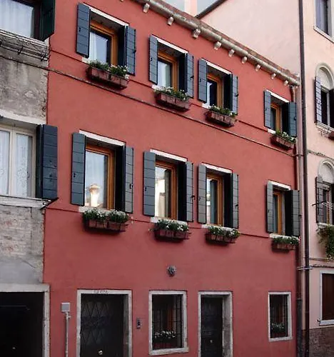 Oceano Mare Bed and Breakfast 3*